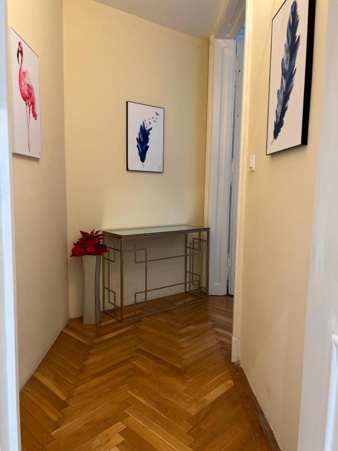 N38 Apartments By Small Home ブダペスト エクステリア 写真