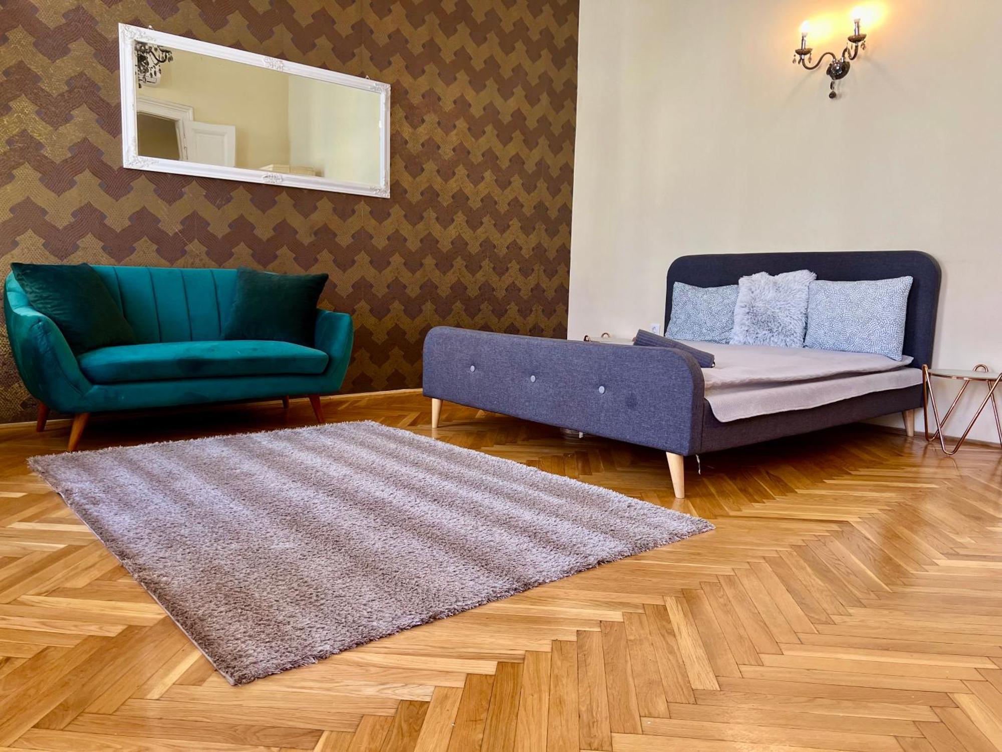 N38 Apartments By Small Home ブダペスト エクステリア 写真